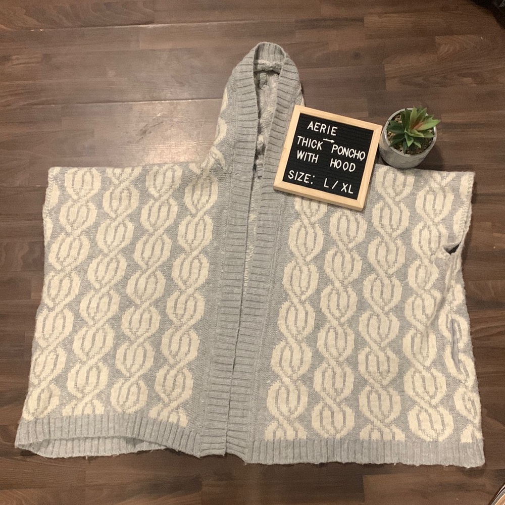 Aerie/ American Eagle Thick Poncho With Hood